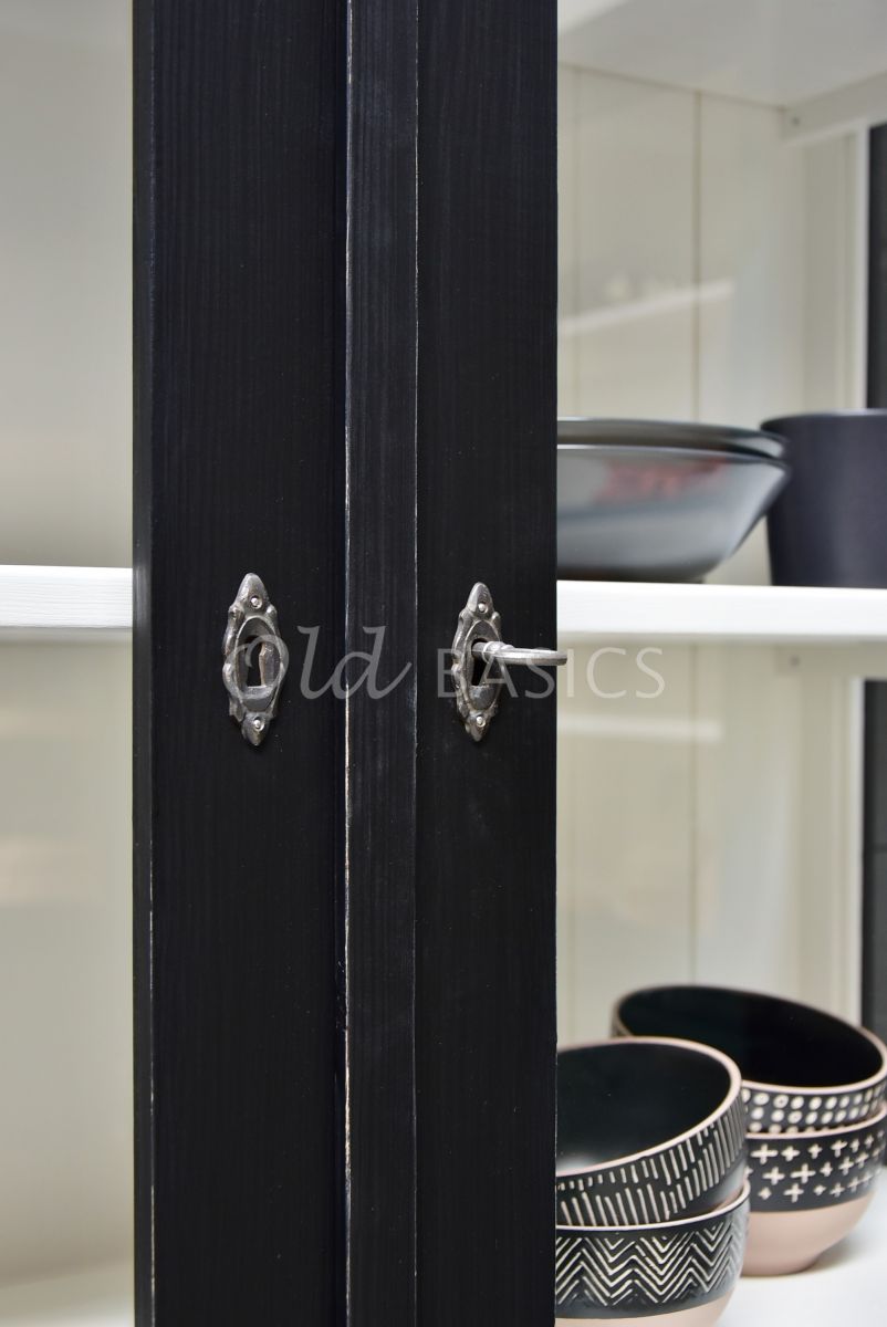 Detail van Vitrinekast Grenoble, 2 deuren, RAL9005, zwart, materiaal hout